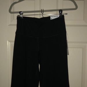 NWT Old Navy Active Yoga Pants
